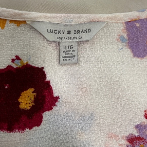 Lucky Brand Floral Top Size Large – Boho Vibe, Smocked Details, Feminine. SKU 9 - Picture 5 of 12